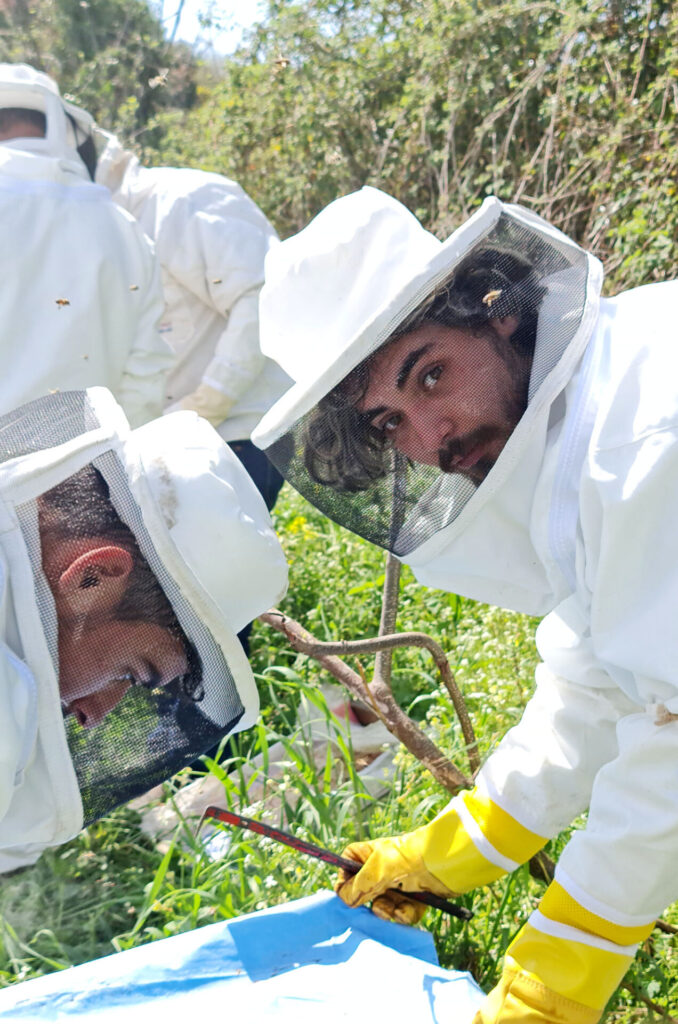 beekeeping, vocational-education, lebanon, 20230321_124913-EDIT