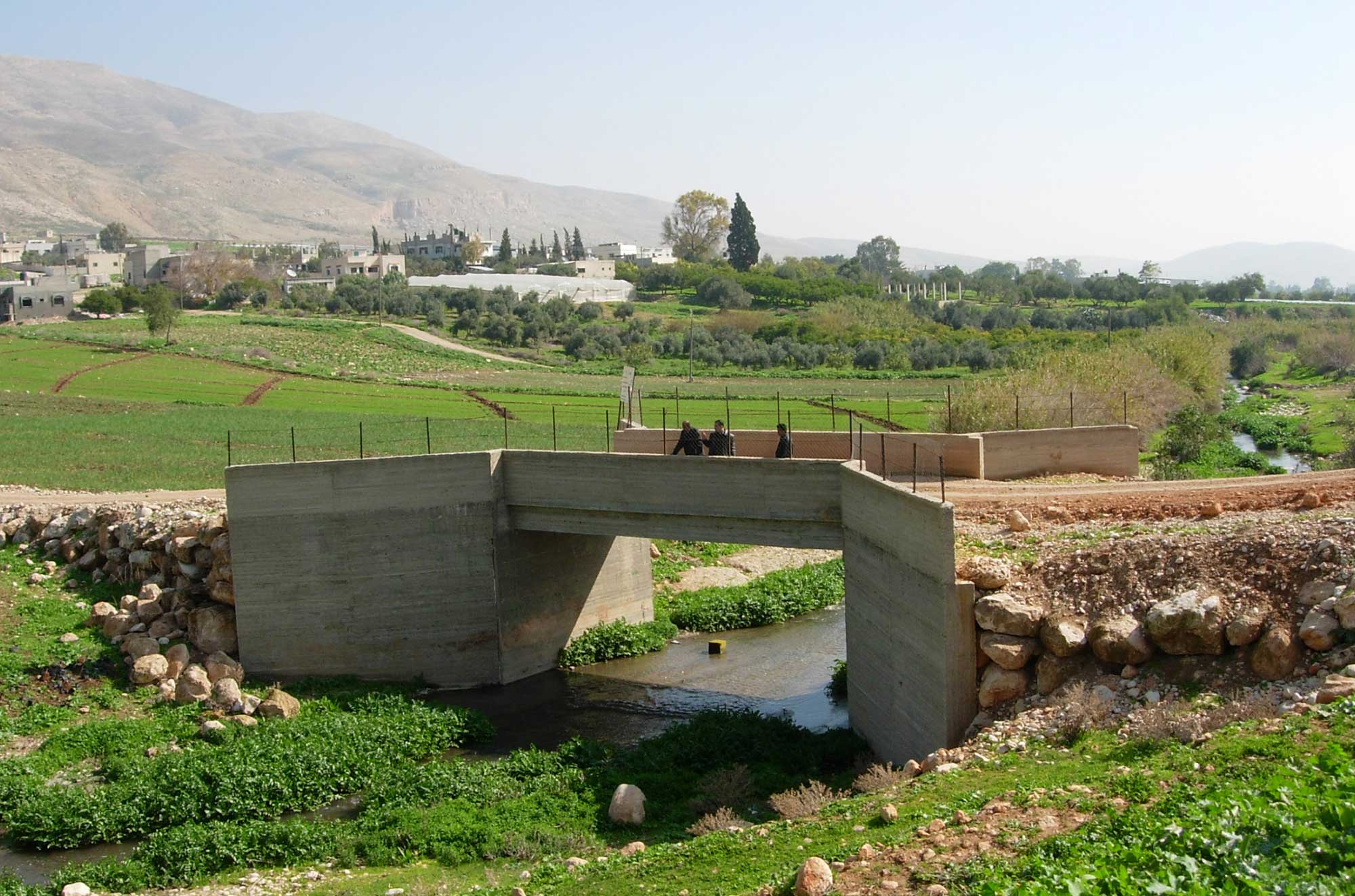 nablus1 Anera built this bridge connecting the two sides of An Nassariya.