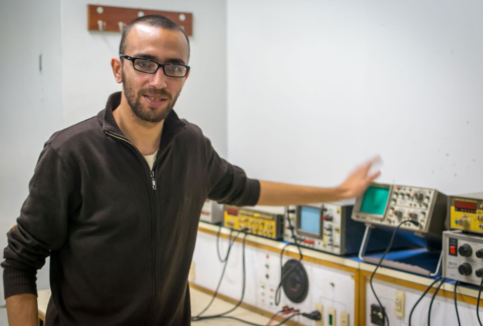 Mohammad's second home in Lebanon: the electronics lab at Hadi El Debs Institute, where he is studying with help from an Anera scholarship.