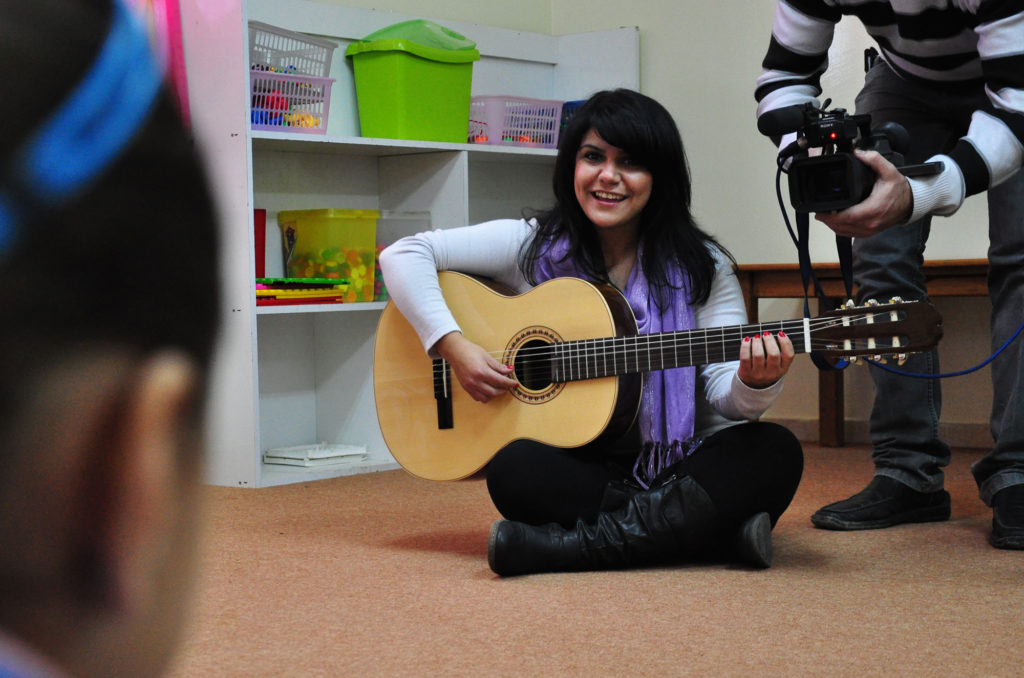 Buran plays a number of instruments, which she uses in her music therapy session with Palestinian preschoolers in the West Bank.