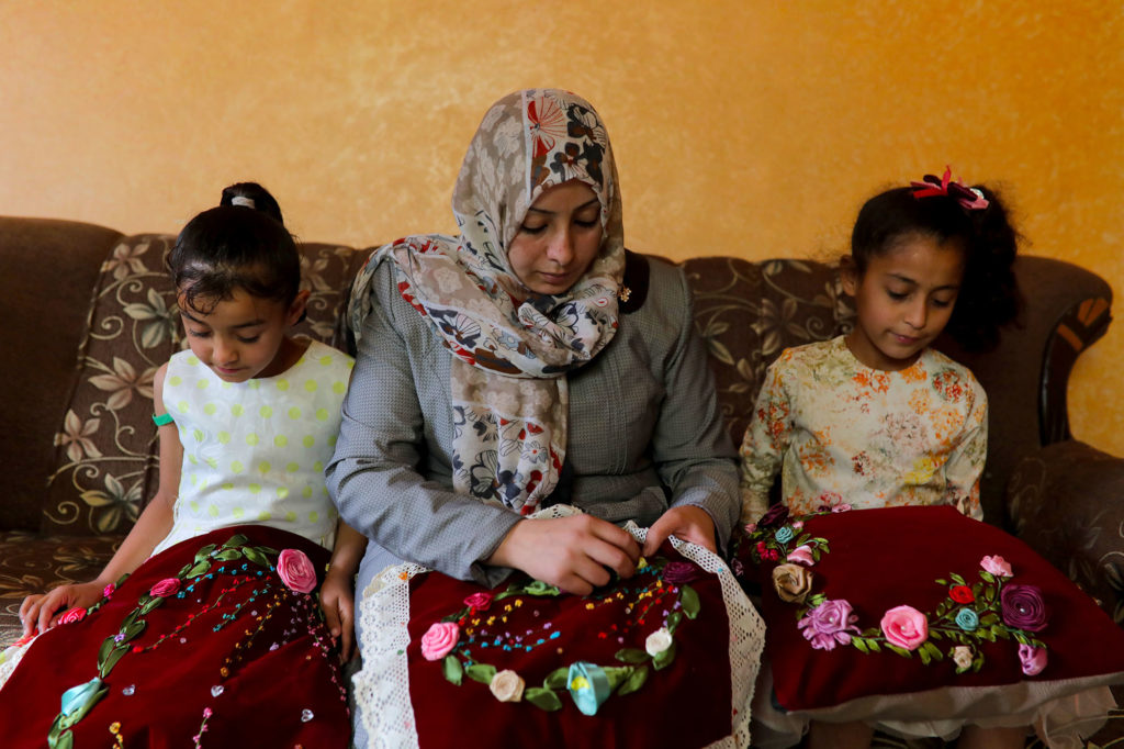 Nida Continues Stitching in the Shadow of the Pandemic in Gaza - Anera