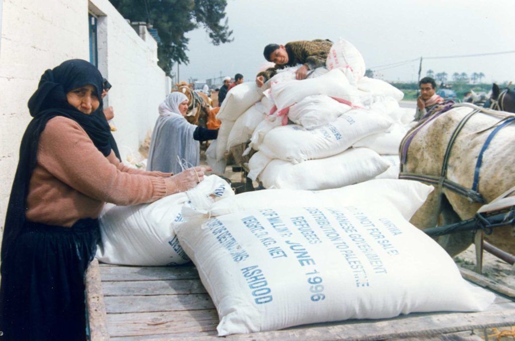 Anera delivers food aid after the first intifada in Gaza.