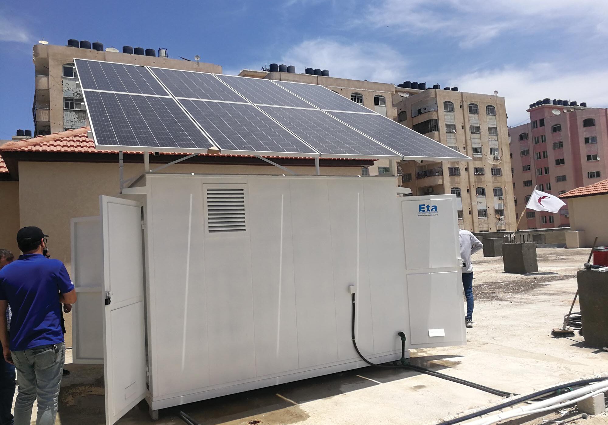 Anera installed a 1,320 gallon a day
reverse osmosis unit, and a solar system
to power it, at the Near East Council of
Churches Vocational Training Center in
Shejaiya. This center serves more than
5,000 visitors and trainees per month.